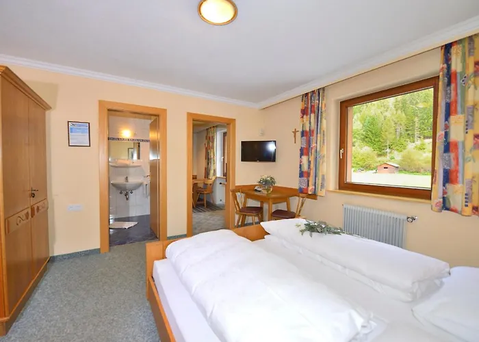 Garni Bergwelt فندق سانكت أنتون ام ارلبرغ